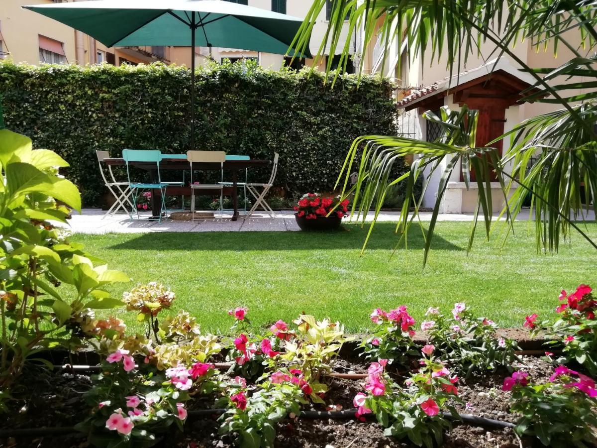 Appartamento Emma E Silvio Desenzano del Garda Dış mekan fotoğraf